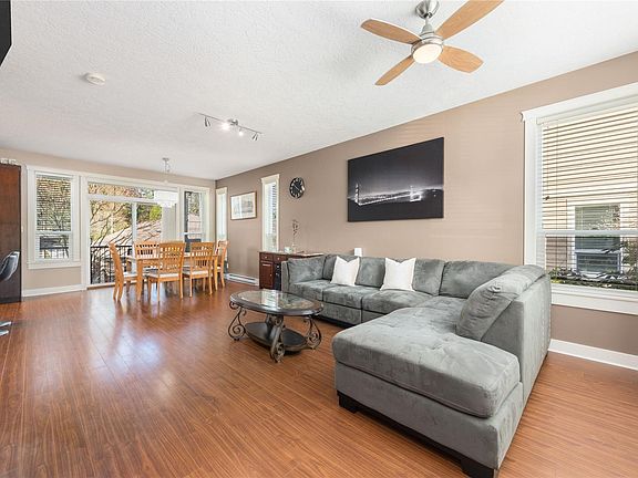 5th image of 3101 Cliffs Rd #12