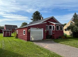 633 Cedar St, Ishpeming, MI 49849