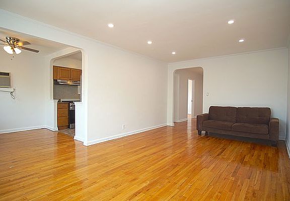 3rd image of 36-20 21st Ave #3