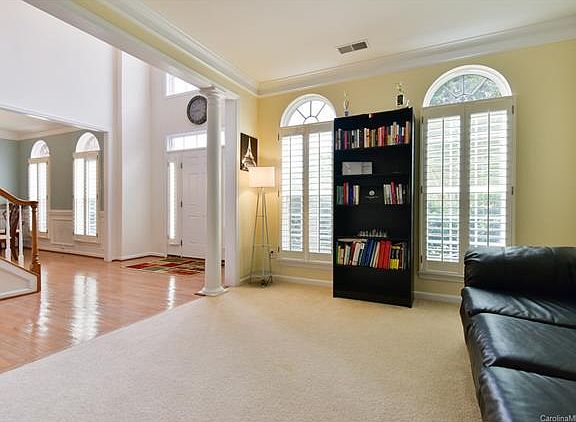 4th image of 2652 Ivey Wood Ln