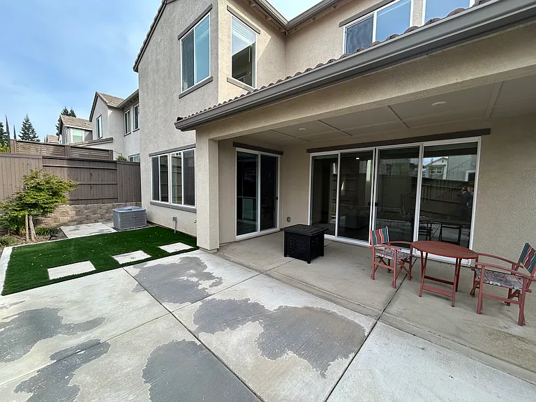 7015 Talmage Ct — Photo 8