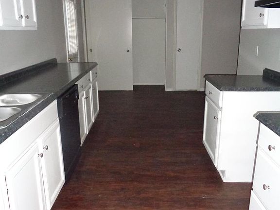 5th image of 4264 Cary Hill Dr