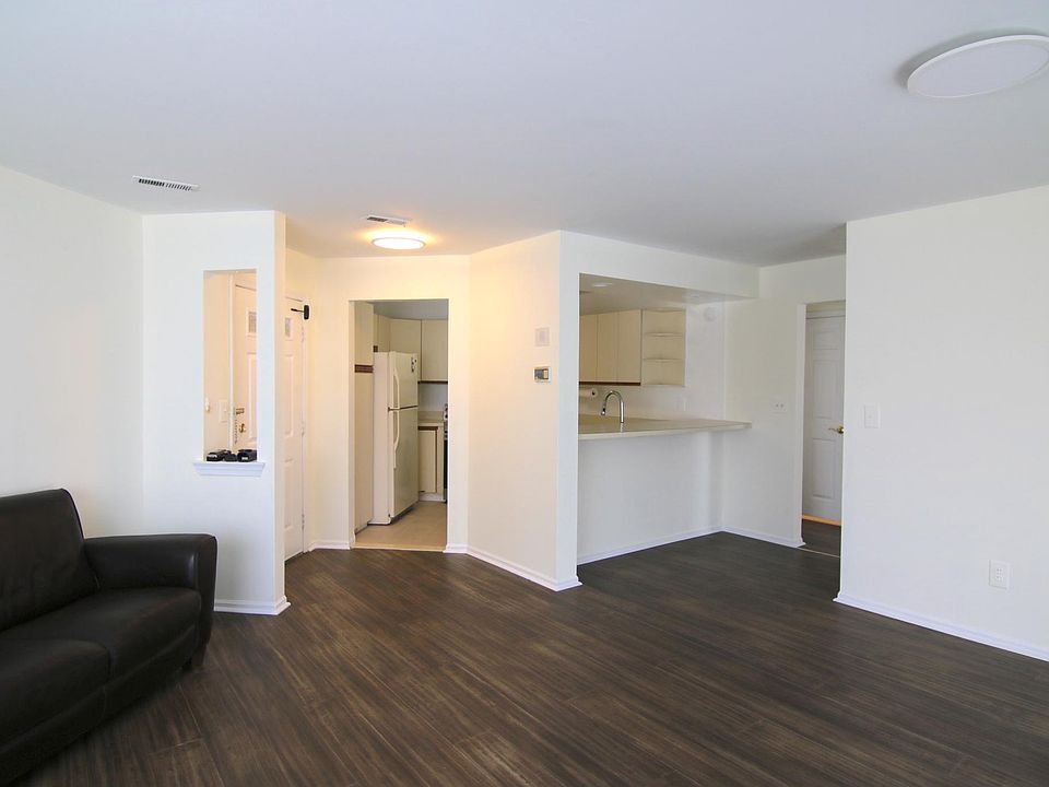 1490 Westgate Dr 1490, Fort Lee, NJ 07024 Zillow