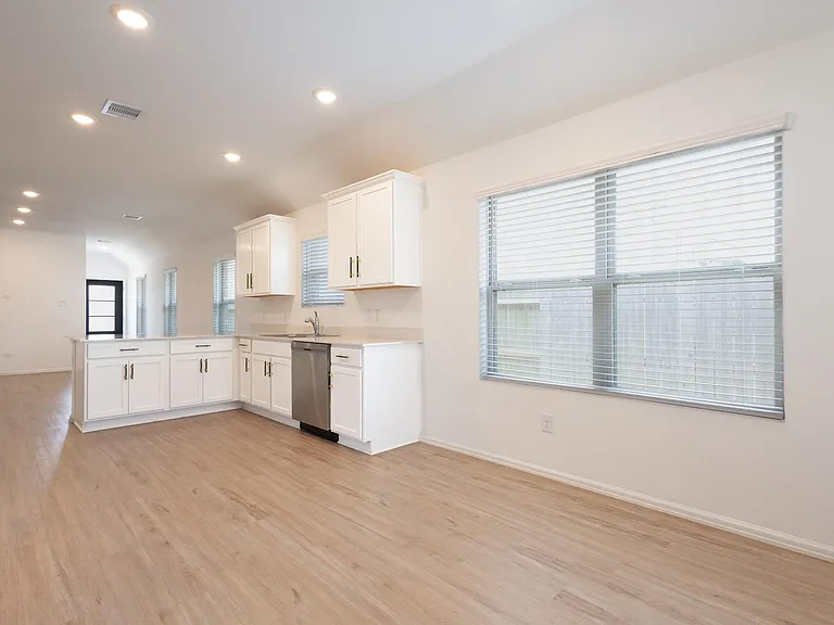 19396 Villa Mesa Dr — Photo 13