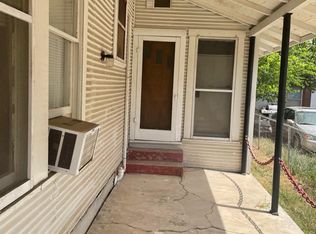 165 Division Ave #R, San Antonio, TX 78214