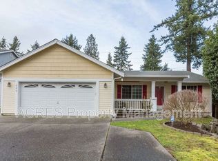 620 S 192nd Pl, Seattle, WA 98148