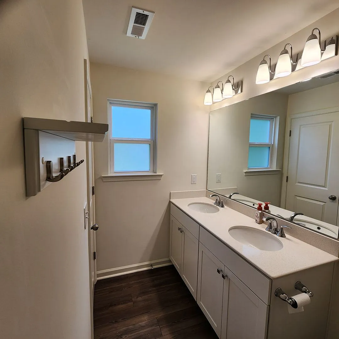 Townhome for Rent — Photo 4