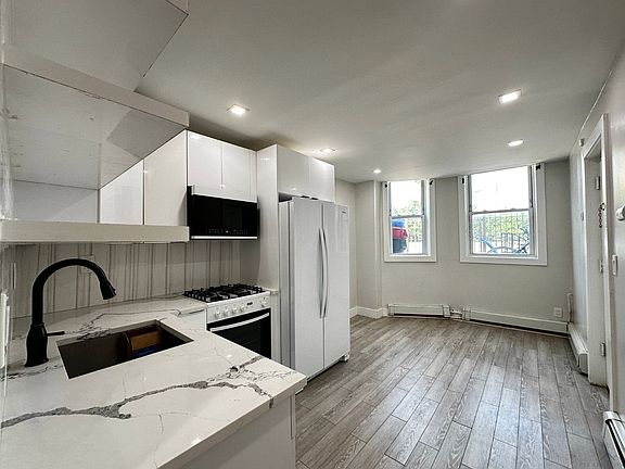 2nd image of 69 Bevan St #1B