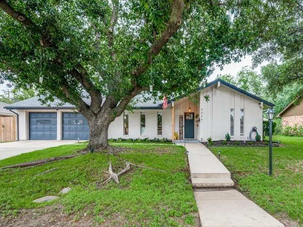5009 South Dr, Fort Worth, TX 76132