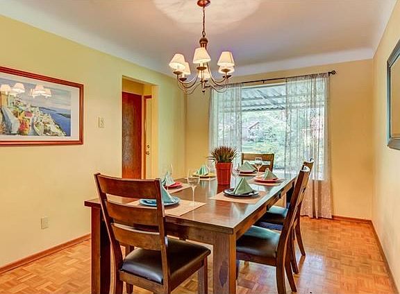 5th image of 8627 Green Springs Dr
