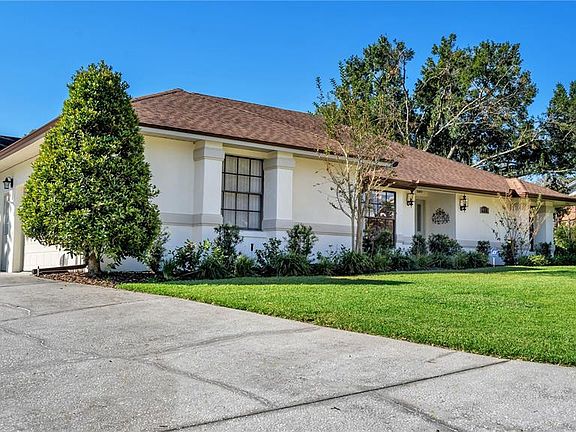 3rd image of 1973 High Vista Dr