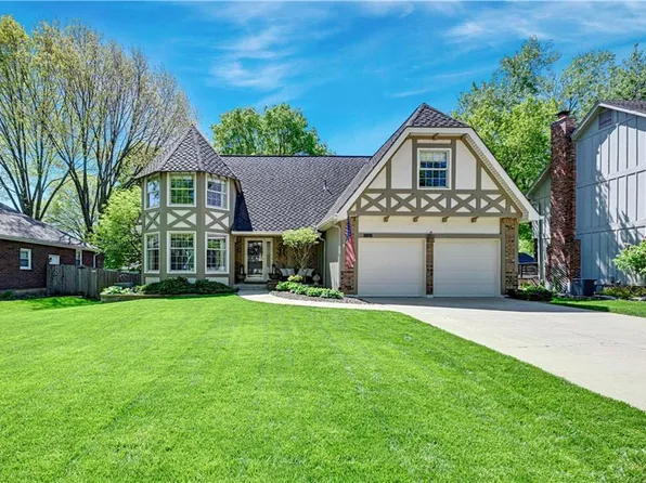 16629 W 146th Ter, Olathe, KS 66062