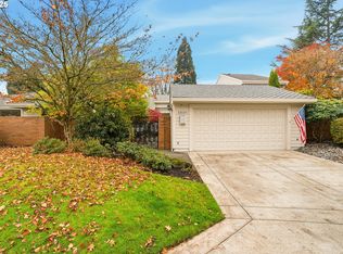 32525 SW Arbor Lake Dr, Wilsonville, OR 97070