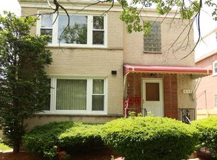 3832 Vernon Ave, Brookfield, IL 60513