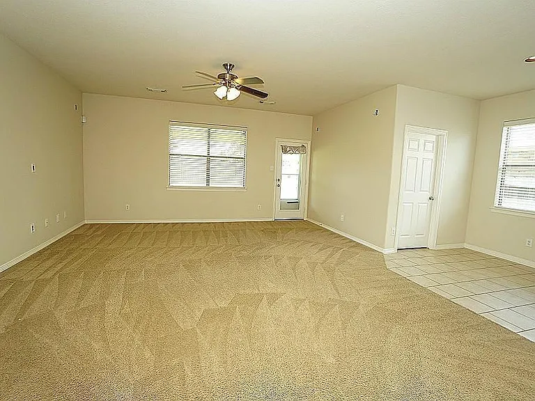 4022 Regal Stone Ln — Photo 9