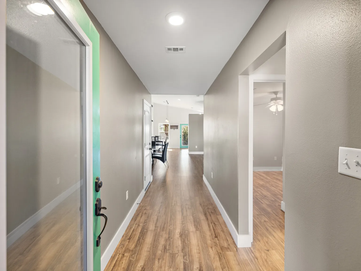 4622 Windstarr Drive - 1 — Photo 4