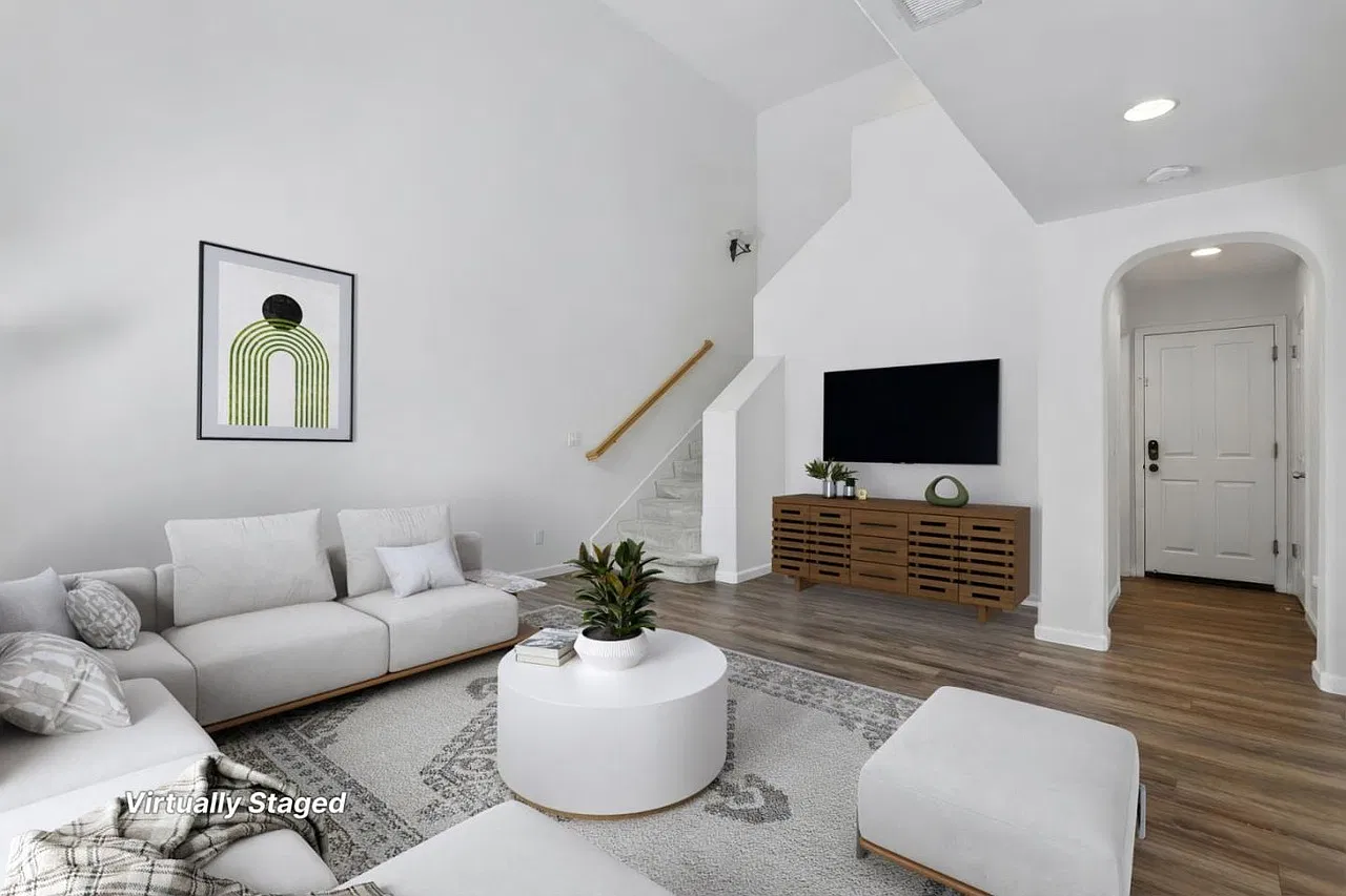 2 bed, 2.5 bath, 1482 sqft, $4,250 — Photo 1