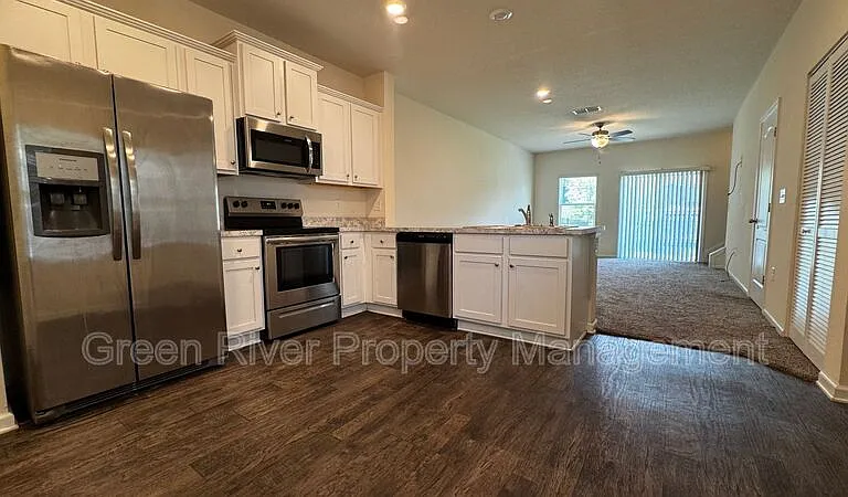 8068 Echo Springs Rd — Photo 2