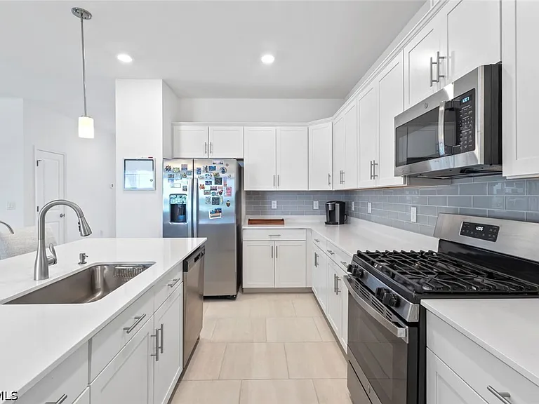 Ridgeline Dr — Photo 10