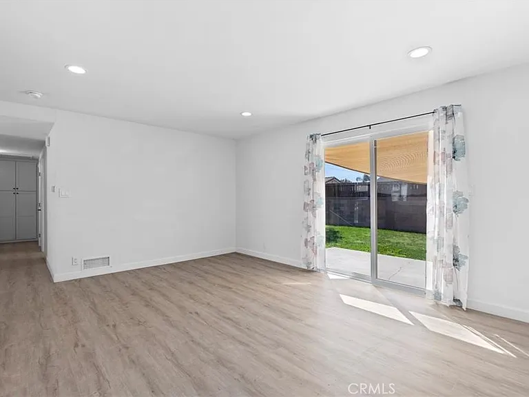 16501 Wheeler Cir — Photo 8