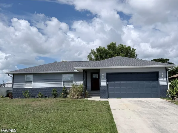 818 SW 8th Ct, Cape Coral, FL 33991