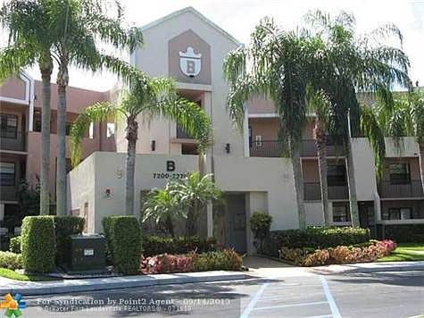 1st image of 7206 Fairfax Dr #104