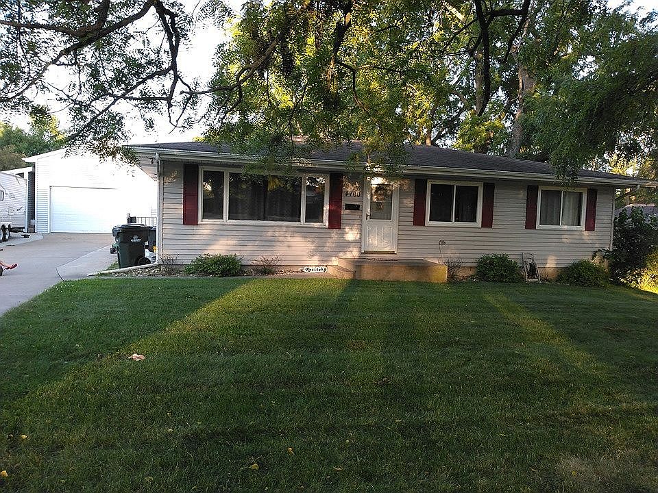 1st image of 4700 Ozark St NE
