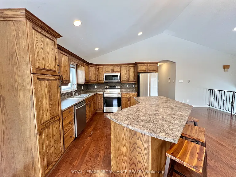 500 Boulton Rd — Photo 11