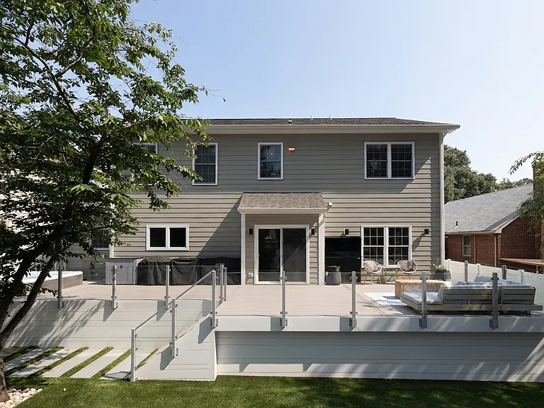 509 S Highland St — Photo 32