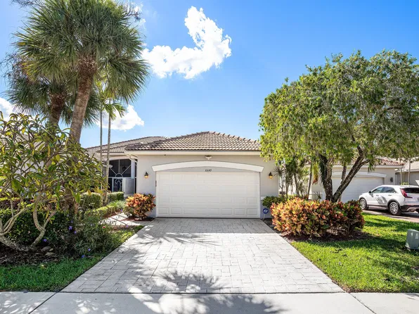 10649 Royal Caribbean Circle, Boynton Beach, FL 33437