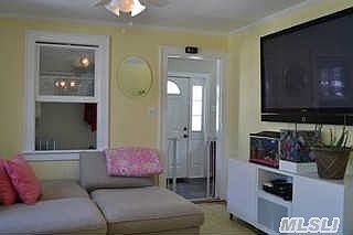 2nd image of 5 Briarwood Dr