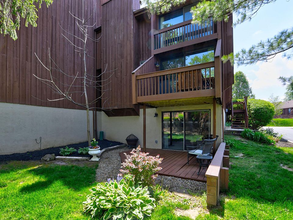 1st image of 5060 Grasshopper Ln #1