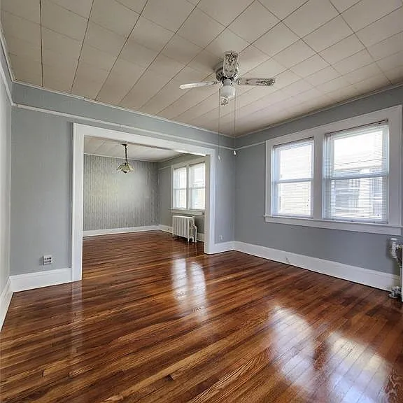 17 Tilrose Ave — Photo 2