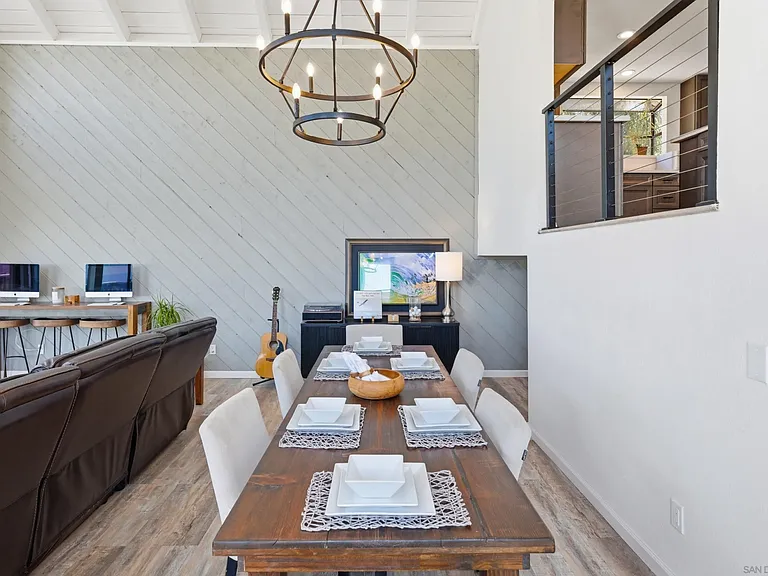 1539 San Miguel Ave — Photo 11