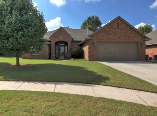 1441 Camber St, Yukon, OK 73099