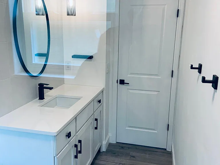 415 High View Ln #415 — Photo 6
