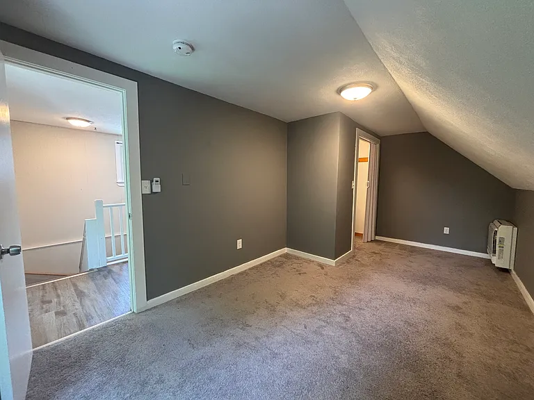72 Vernon St #3 — Photo 15