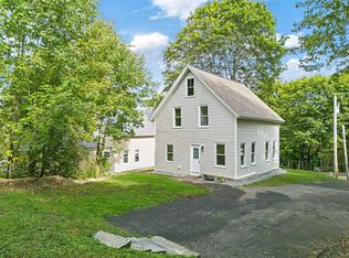 81 Middle St, Hallowell, ME 04347