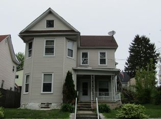 22 John St, Pittston, PA 18640