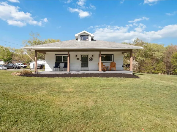 148 Trayor Rd S, Ruffs Dale, PA 15679