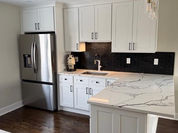 4th image of 62 E 1st Street