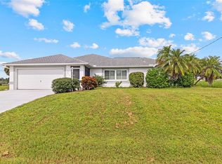 6460 Blueberry Dr, Englewood, FL 34224