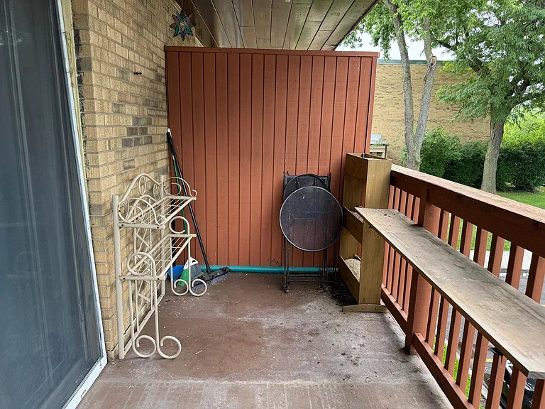 750 W Dempster St #103 — Photo 8