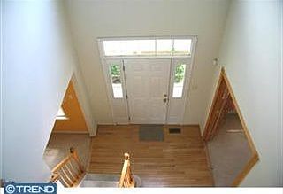 3rd image of 27 Willow Grove Mill Dr