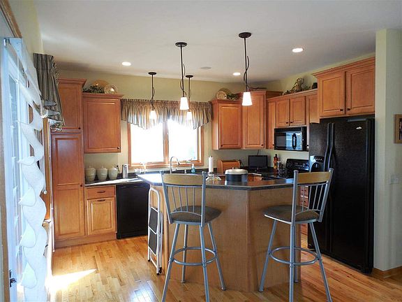5th image of 6111 Pattison Ct