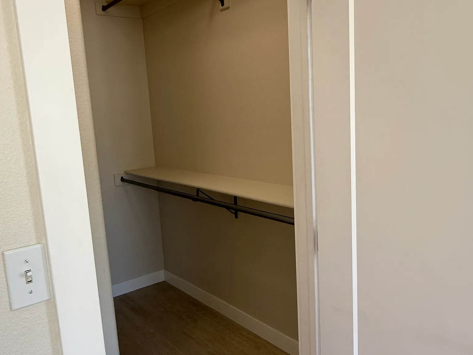 3 bed, 1334 sqft, $2,400 — Photo 3