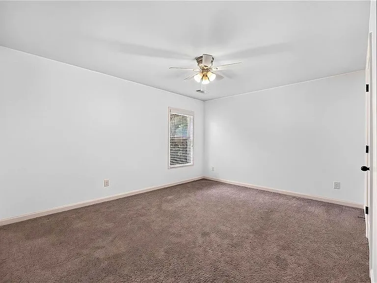 1185 Gallatin Way — Photo 36