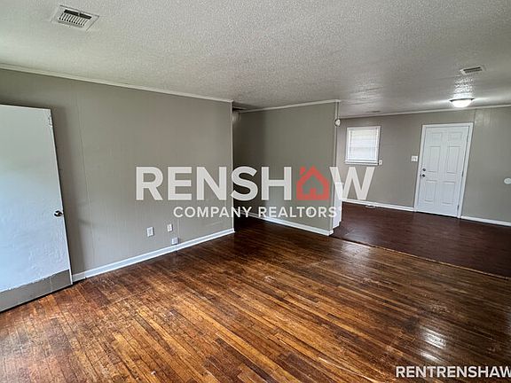 3rd image of 263 Navy Dr