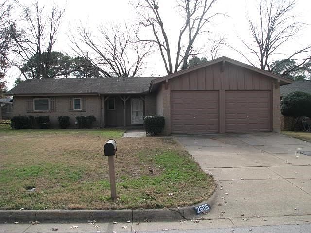 1st image of 2606 Buffalo Dr