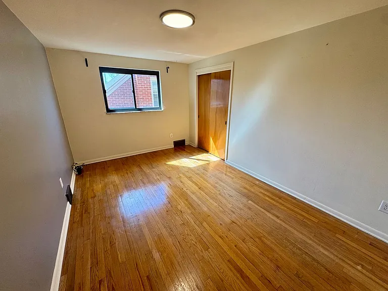 229-231 Marylea Avenue (LO) — Photo 33